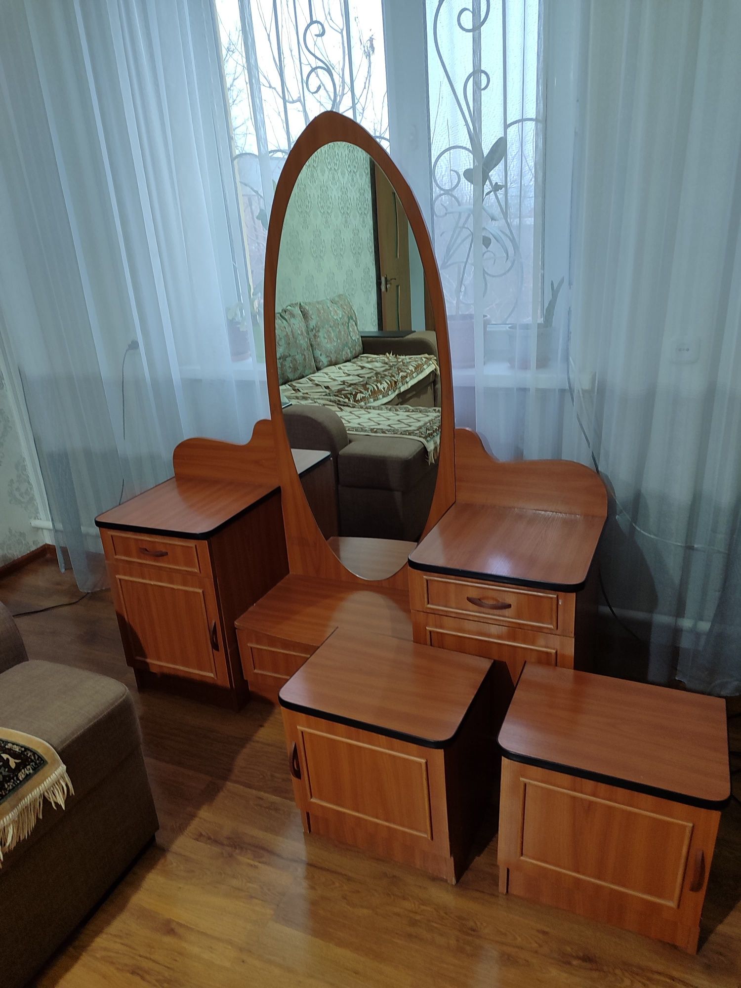 Тумбы от гарнитура