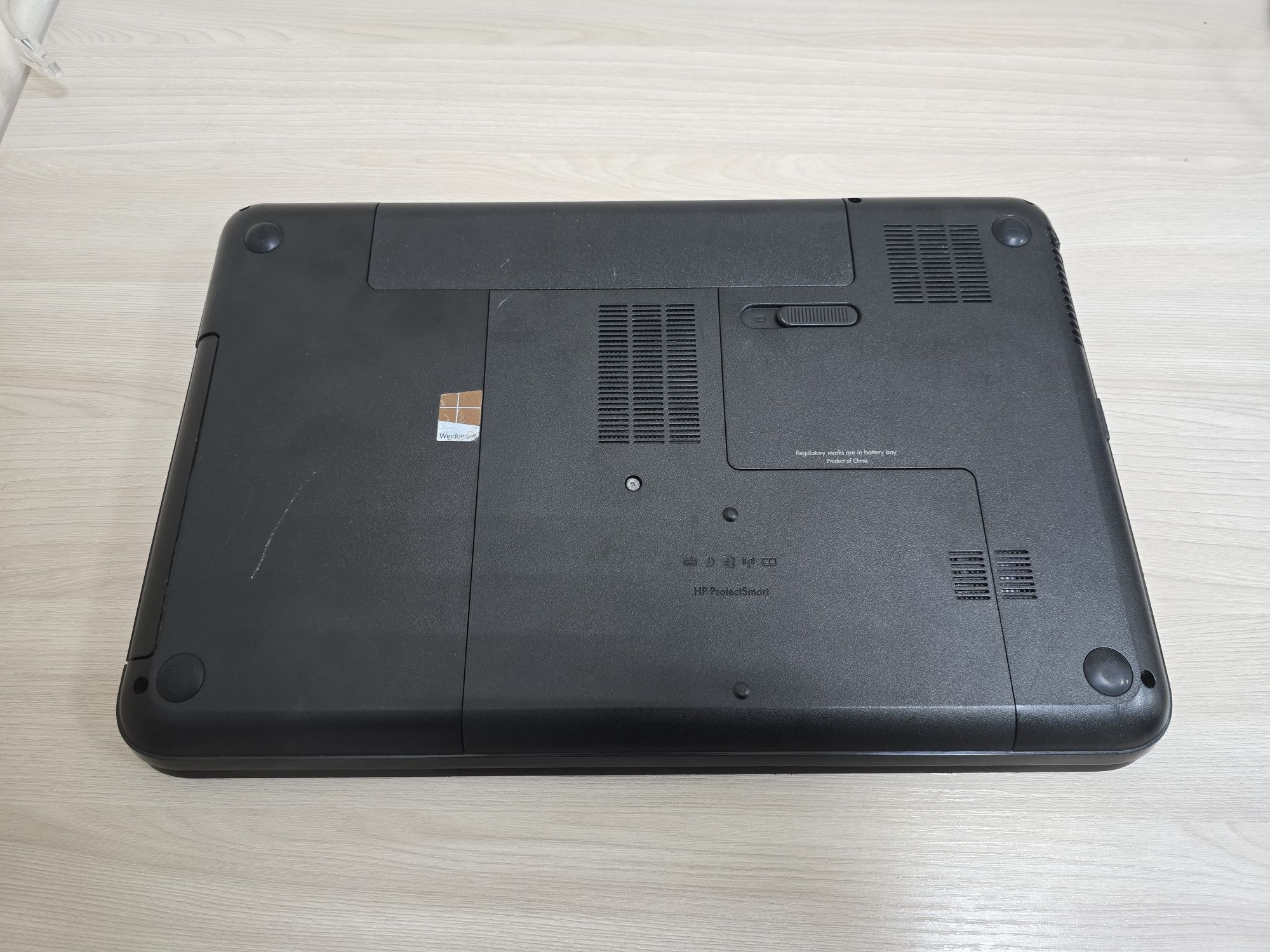 Продам ноутбук AMD A10, 6гб ddr3, ssd 240, hdd 1000