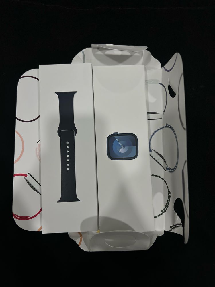 Продам Apple Watch Series 9