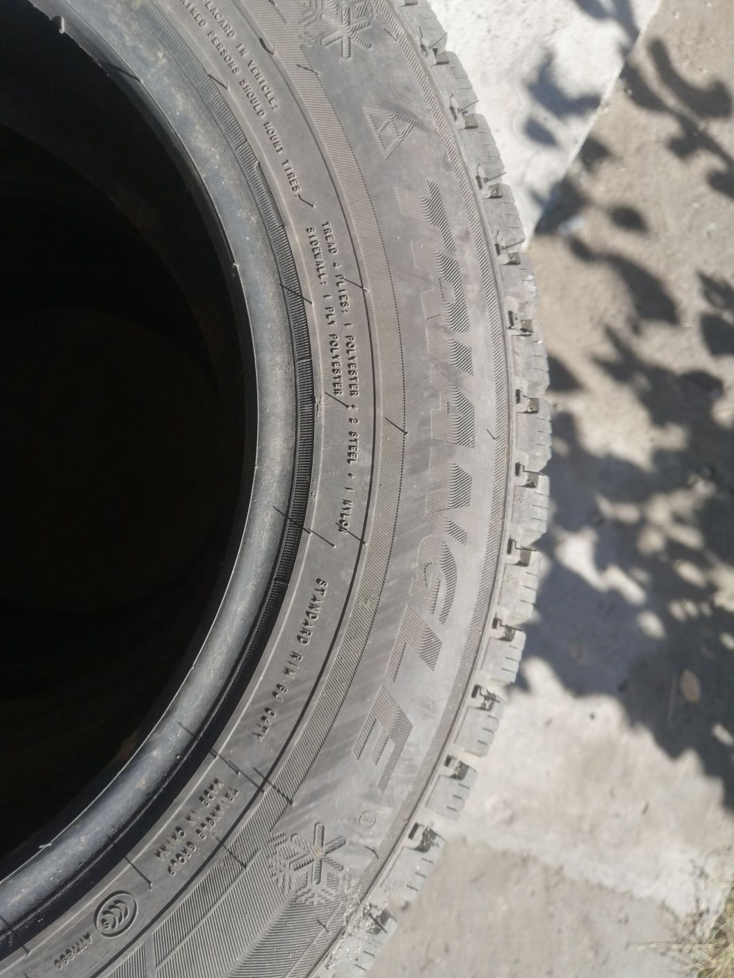Продам авто шины зимние