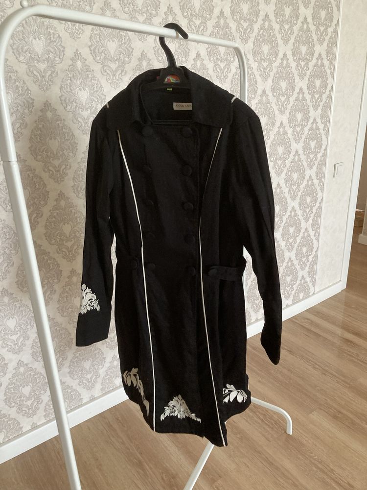 Женские платья, пальто по 1500