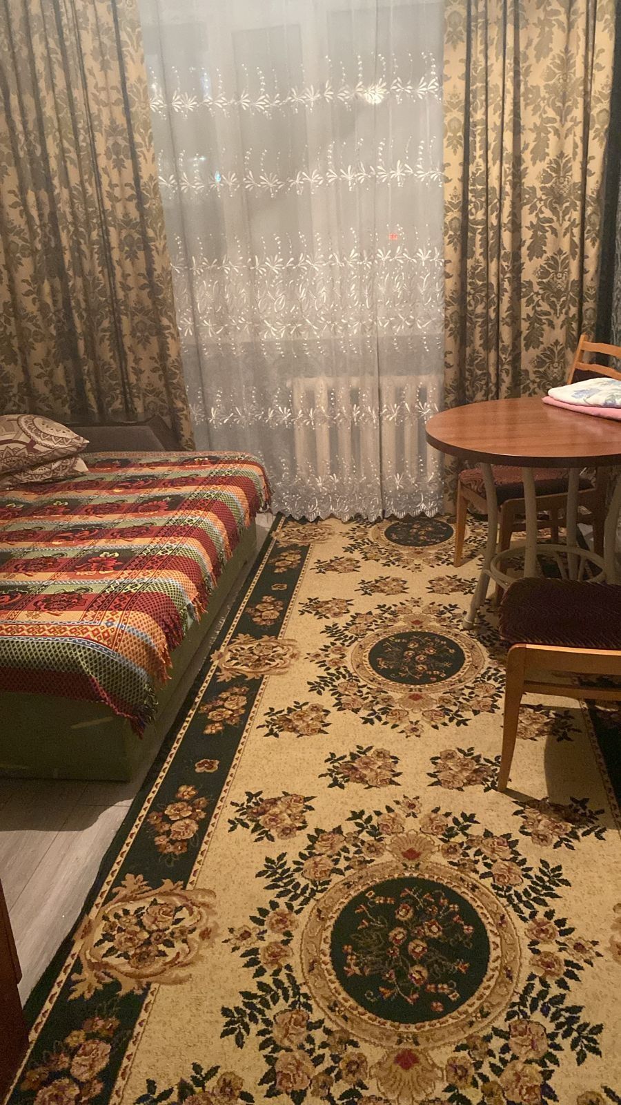 Сдам посуточно почасам понедельно 1комн квартиру  Студия