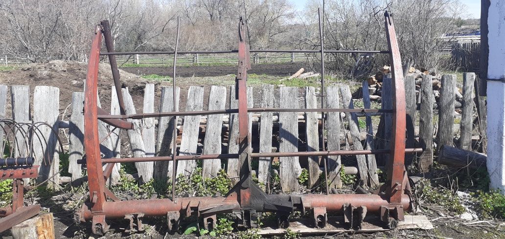 Продам сенокосилку.  Грабли, волокушу.