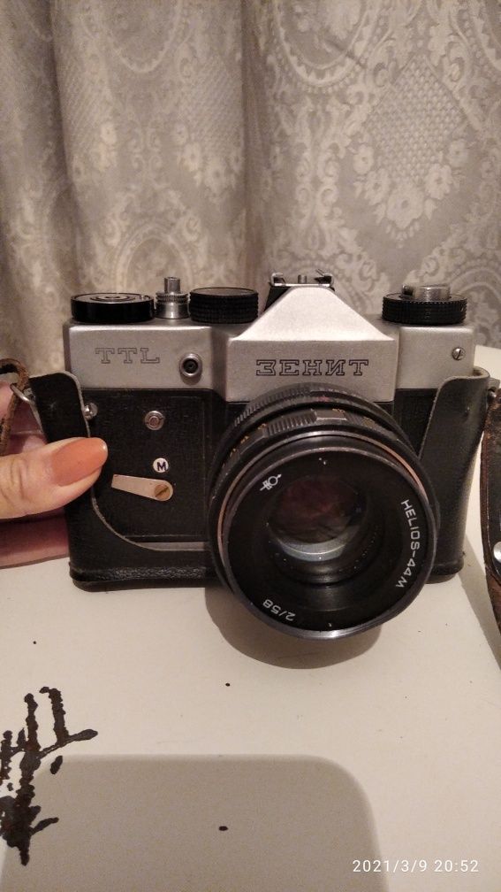 Фотоаппарат Zenit! В отличном рабочем состоянии!