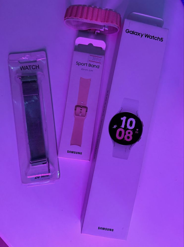 Смарт-часы Samsung Galaxy Watch 5