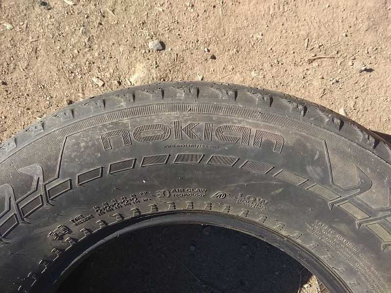 ТРИ шины 265/70 R17 - "Nokian Hakkapeliitta LT2" (Россия), летние.
