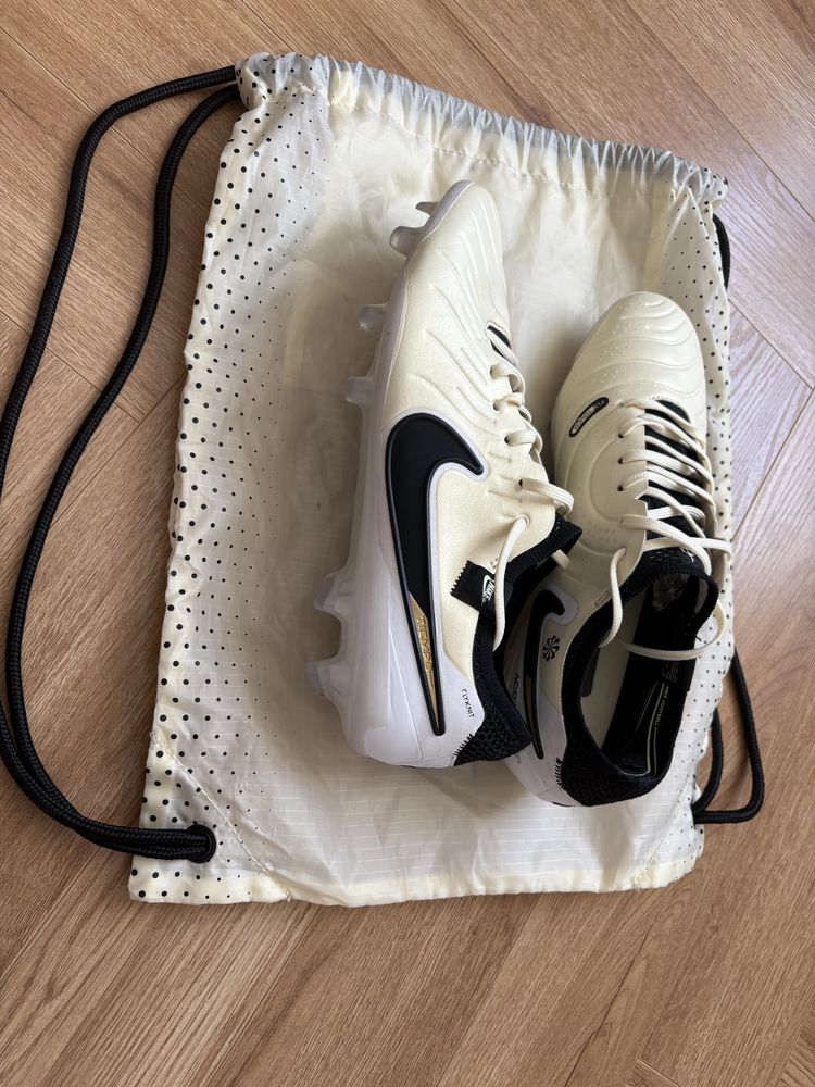 продаю tiempo legend 10 elite fg
