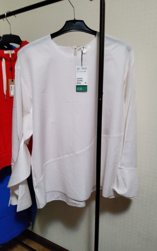 Продам блузки и худи