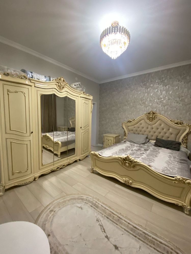 Спальныйт гарнитур