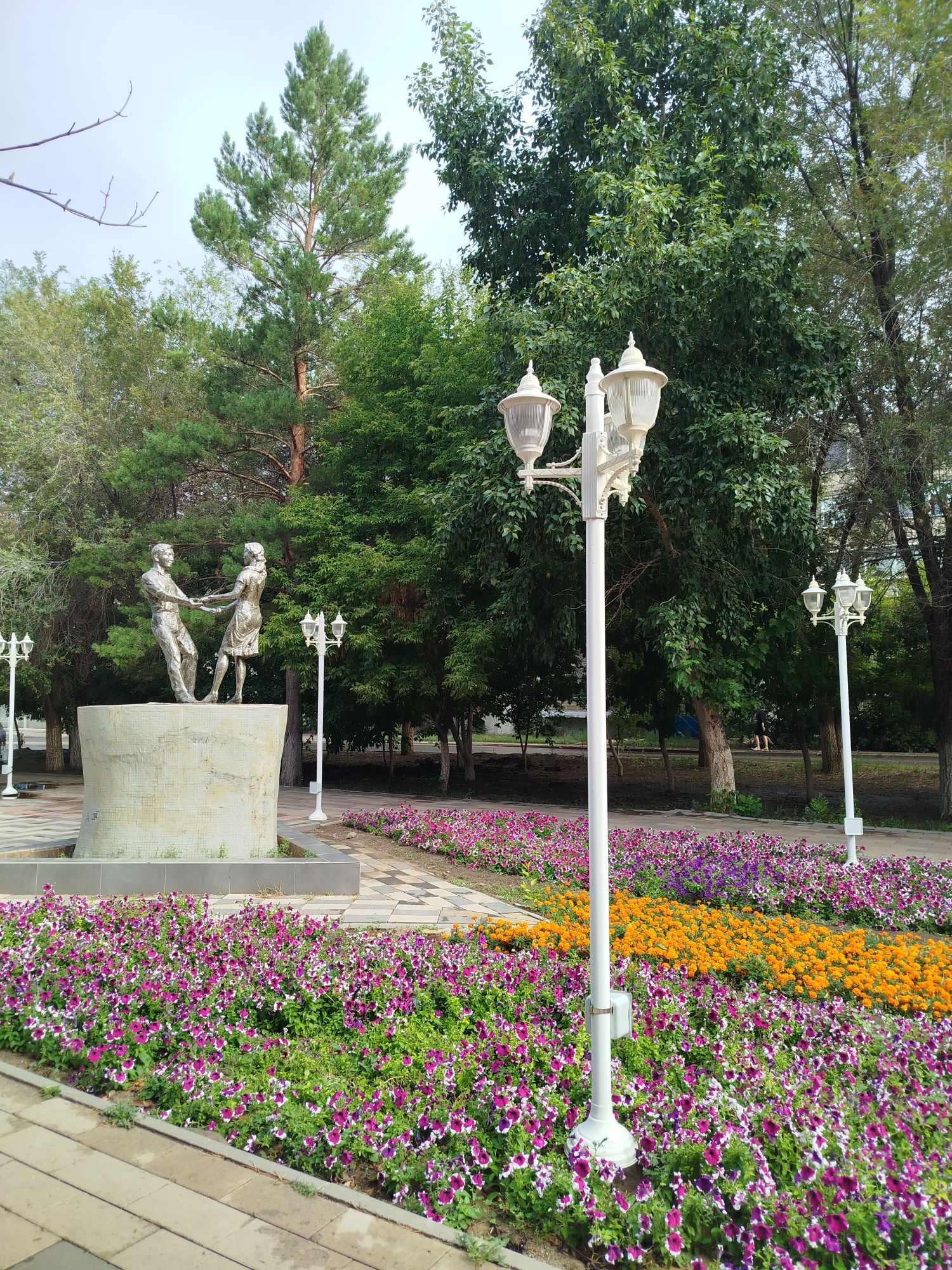 Продам 2х ком.кв.в центре города 8мкр.ХБК