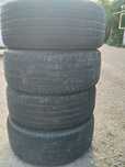 Летняя резина 215/50 R17. Цена 30000.