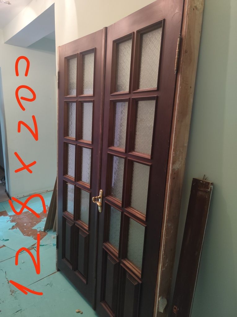 Продам межкомнатные двери