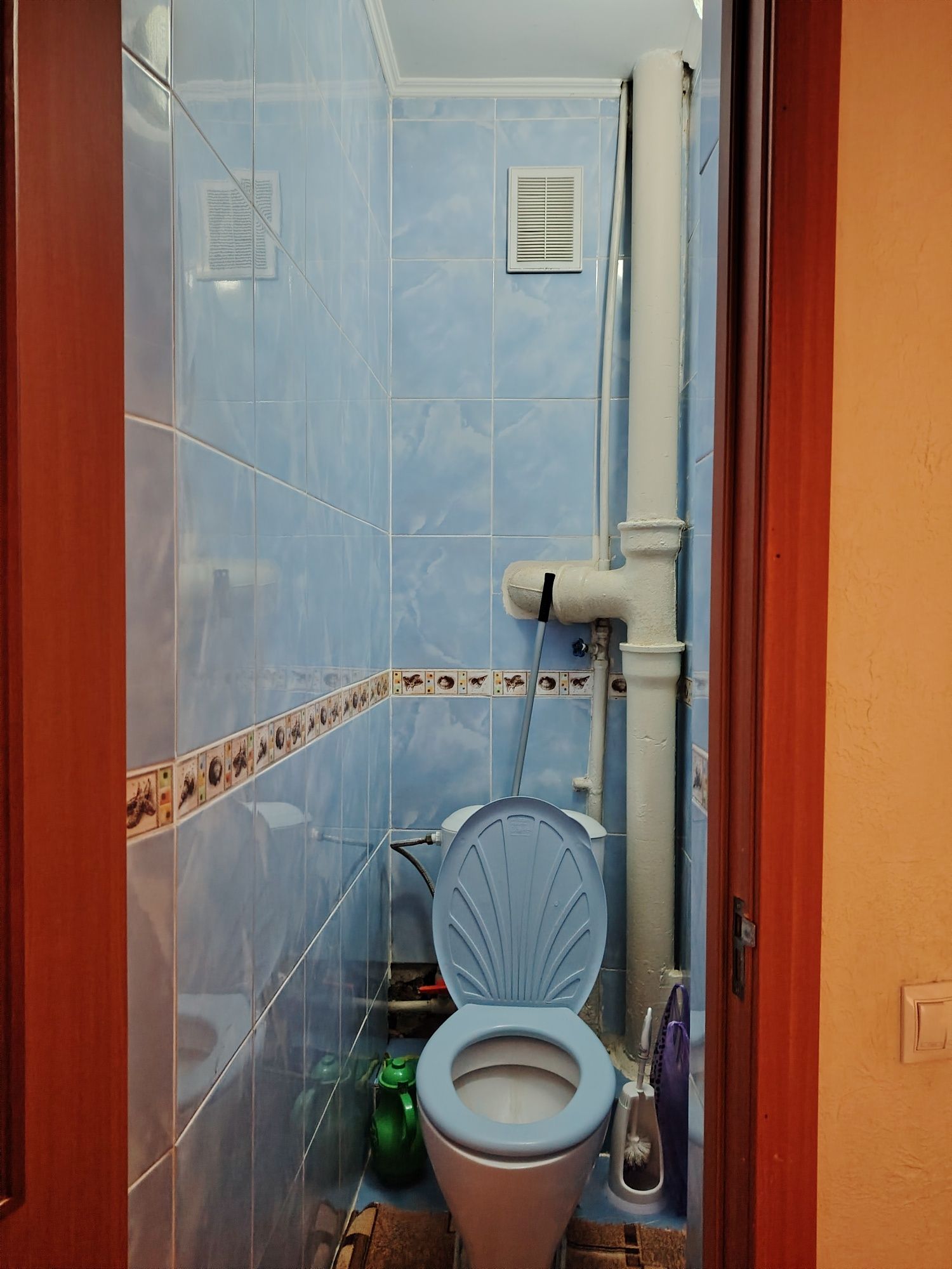 Продам 3х комнатную, центр, кирпич