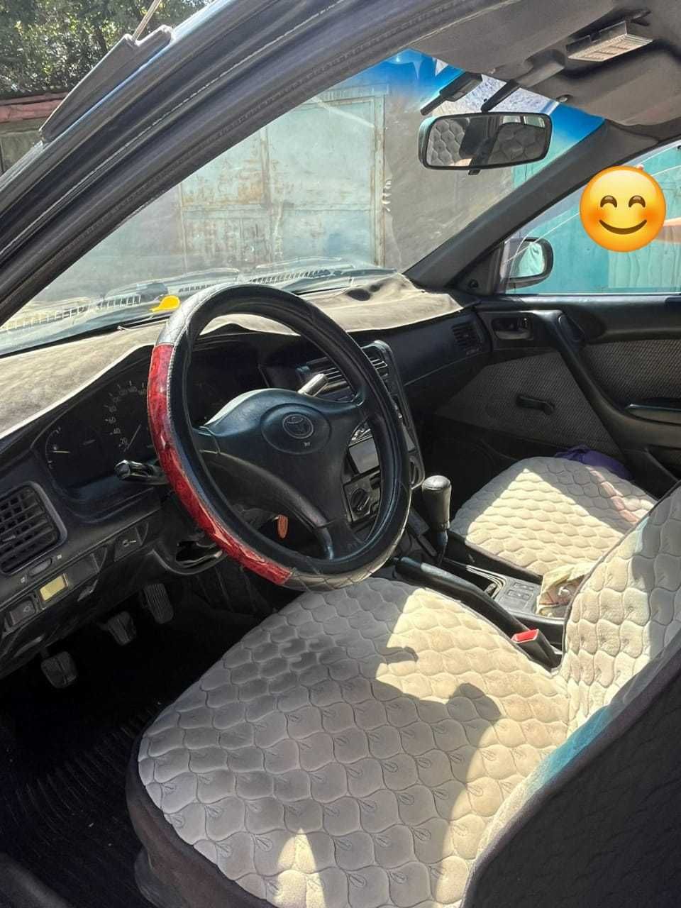 TOYOTA carina E.