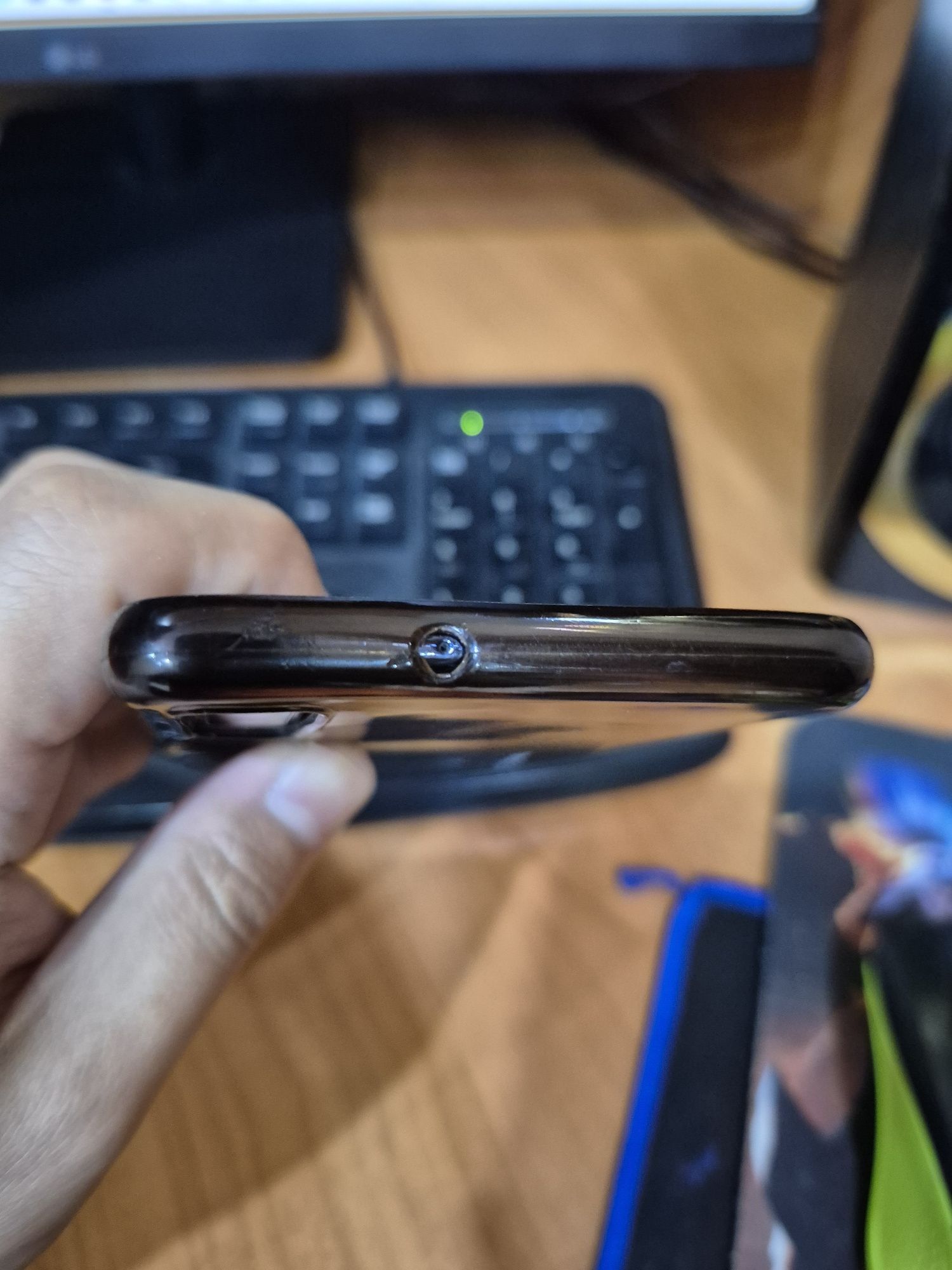 Телефон Samsung a7 2018