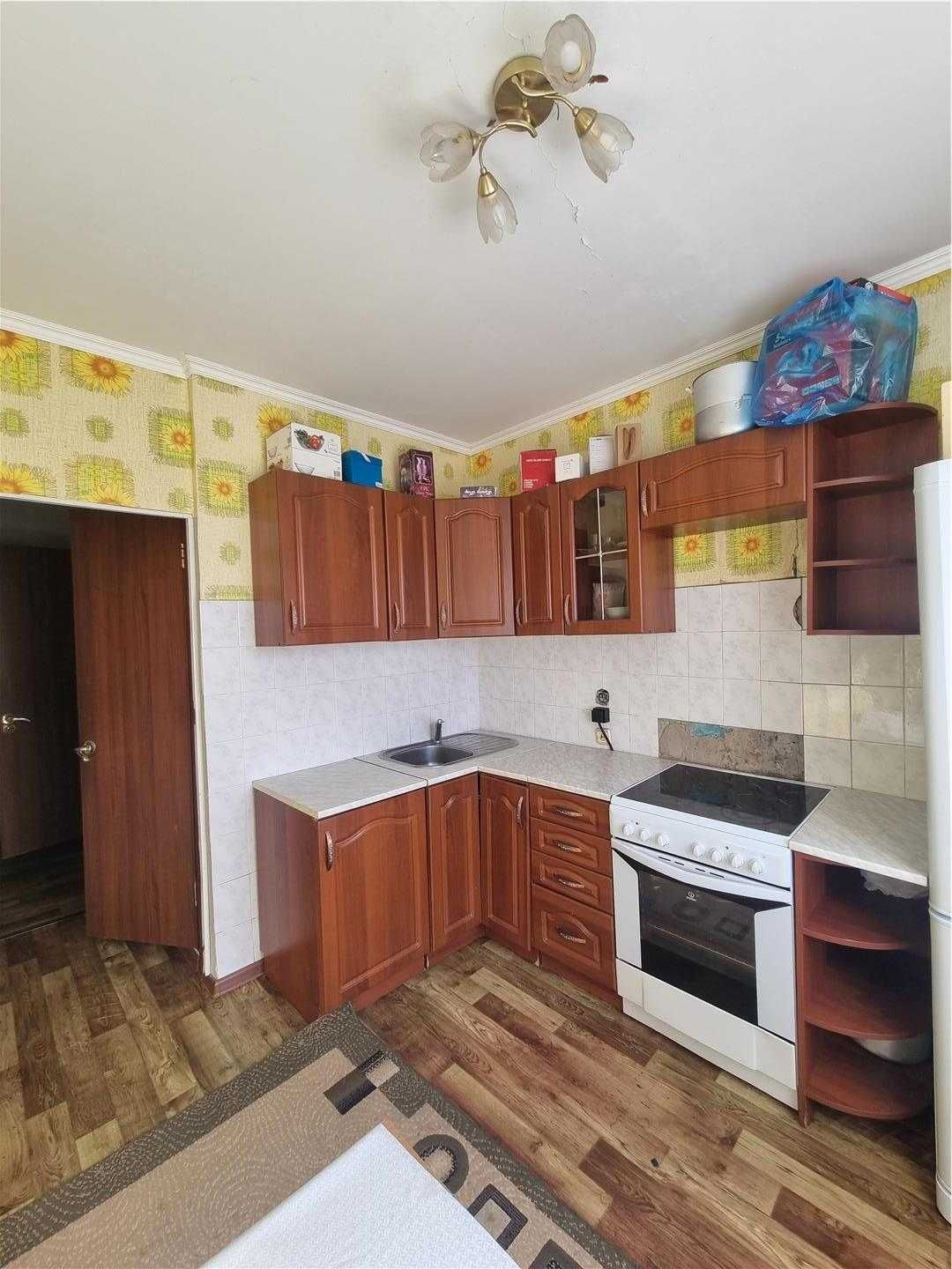 1 ком кв 42 кв м, Гульдер-1 ~
