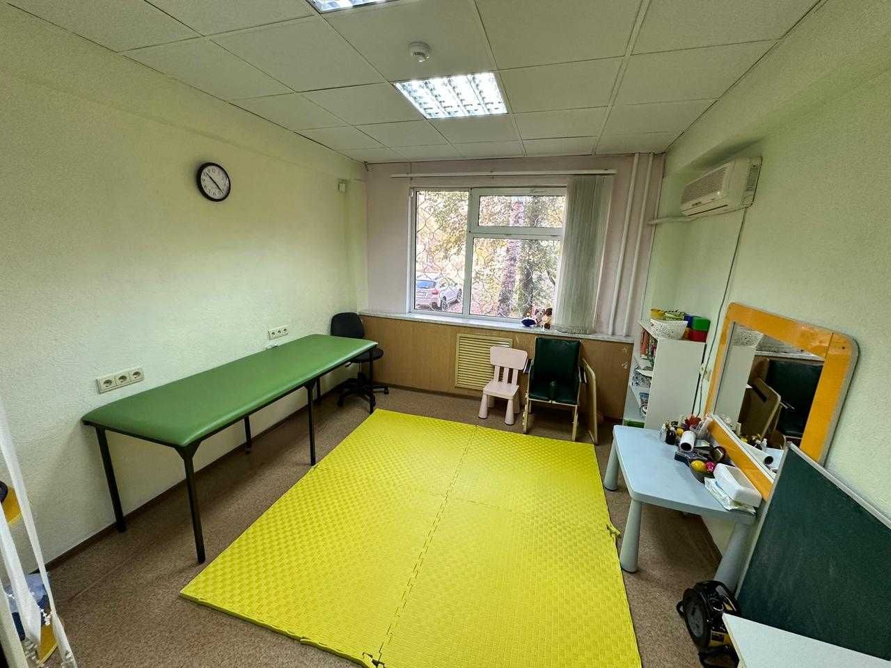 В продаже коммерческое помещение 270 м2 Потанина 27/2