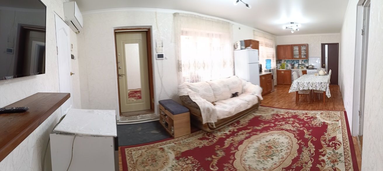 Продам дом. Район сазда 3. Отличная локация