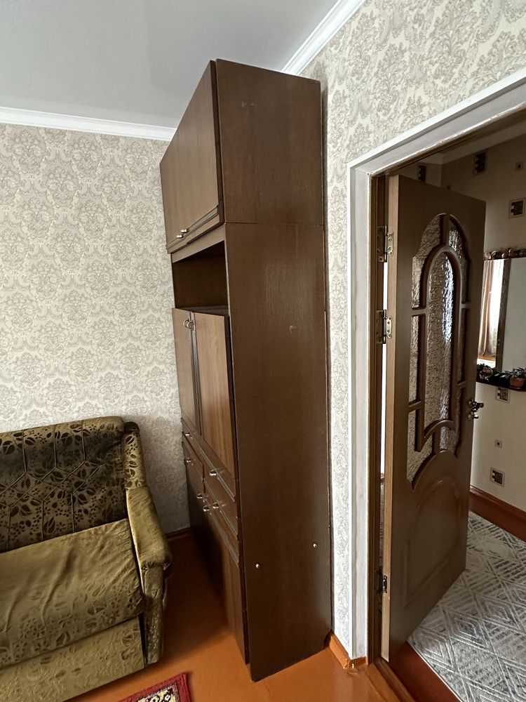 Продам Шкаф с полками. Еще есть диван кровать