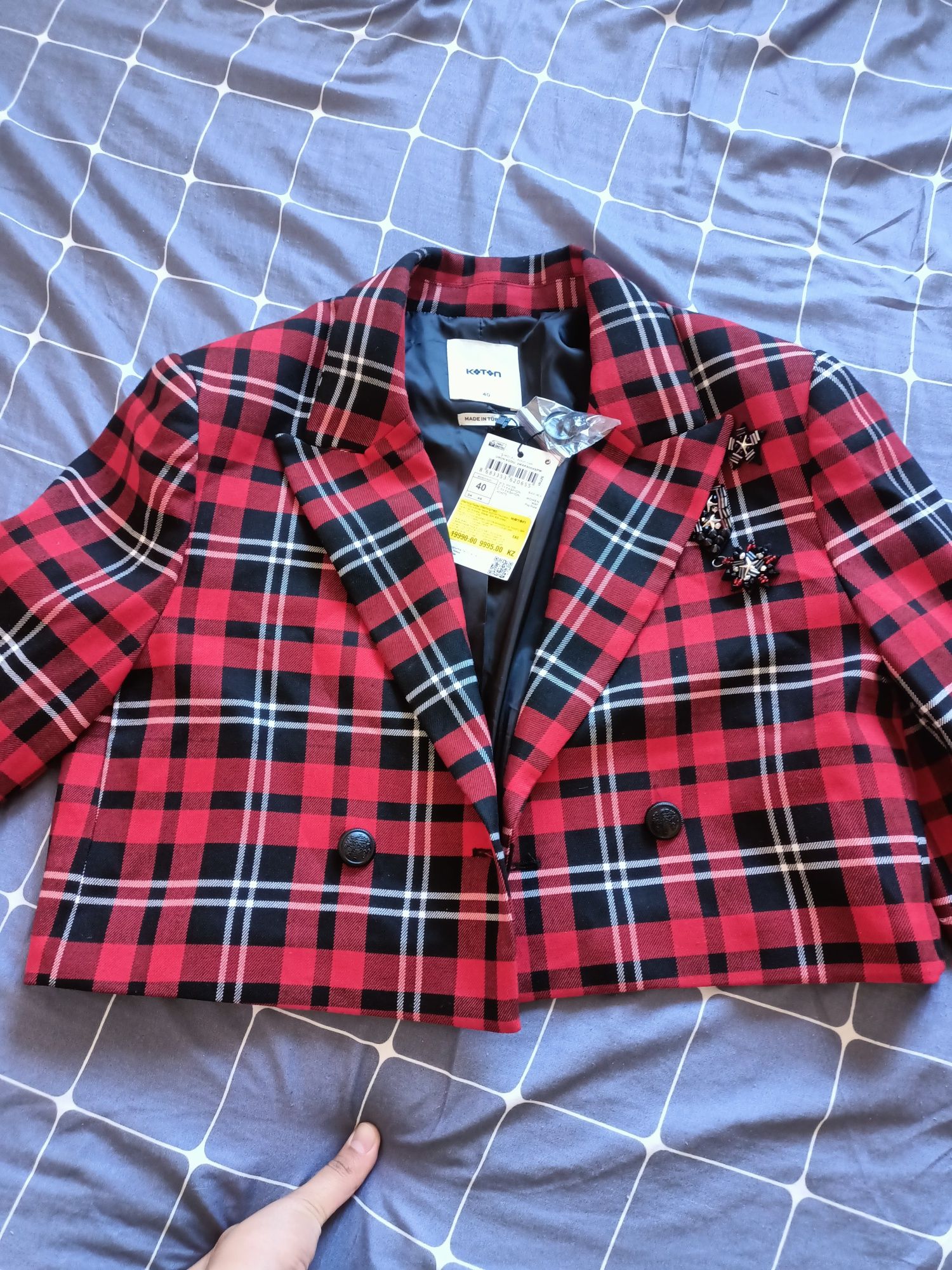 продам блейзер, костюм женский