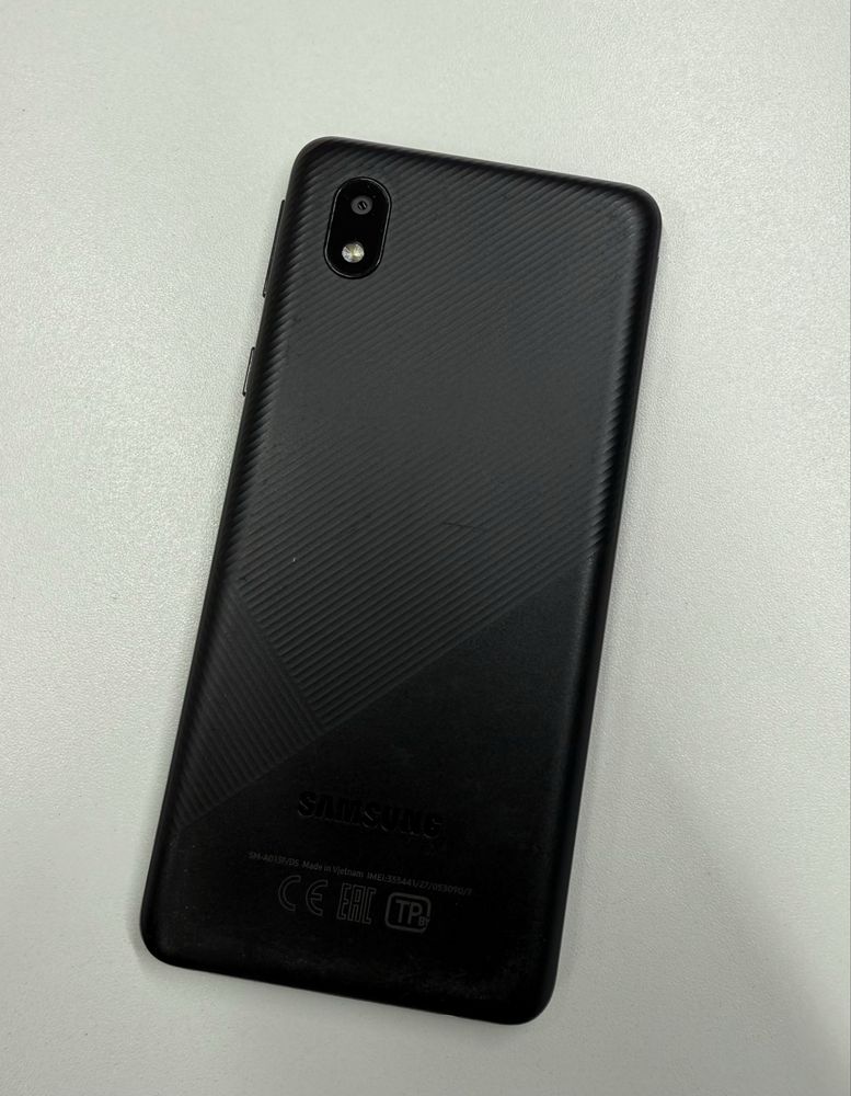 Продам самсунг А01 core