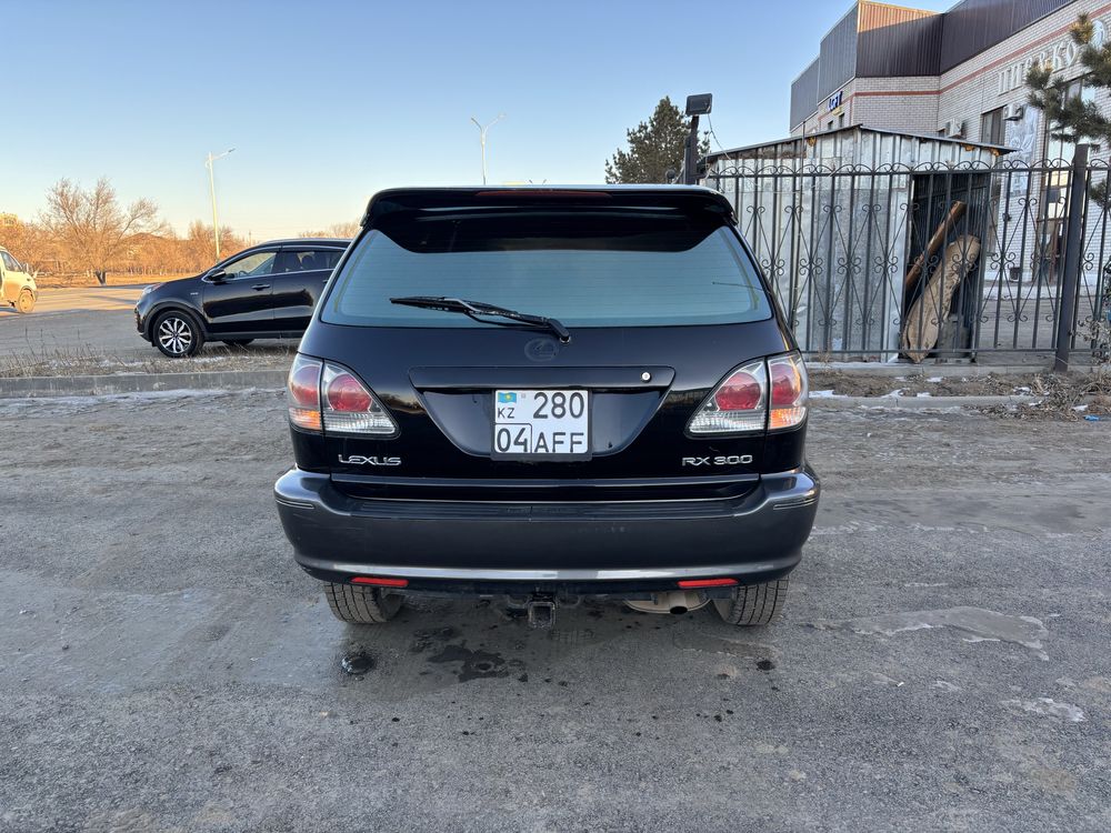 Продам Lexus RX 300
