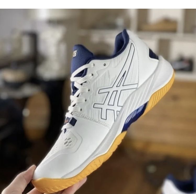 Волейбольные кроссовки Asics Gel-Rocket белые. Оригинал