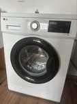 Срочно продается стиральная машина LG F2J3NS8W белый