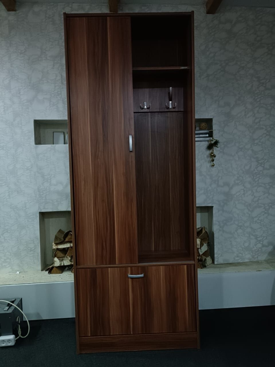 Продам прихожую, в хорошем состоянии