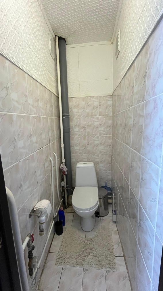 Продаётся 2 комн в 4мкрне, срочно