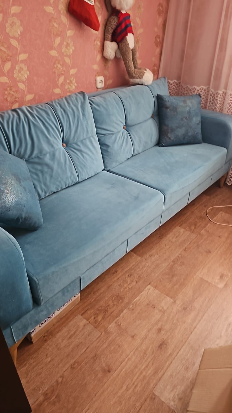 Продам диван срочно