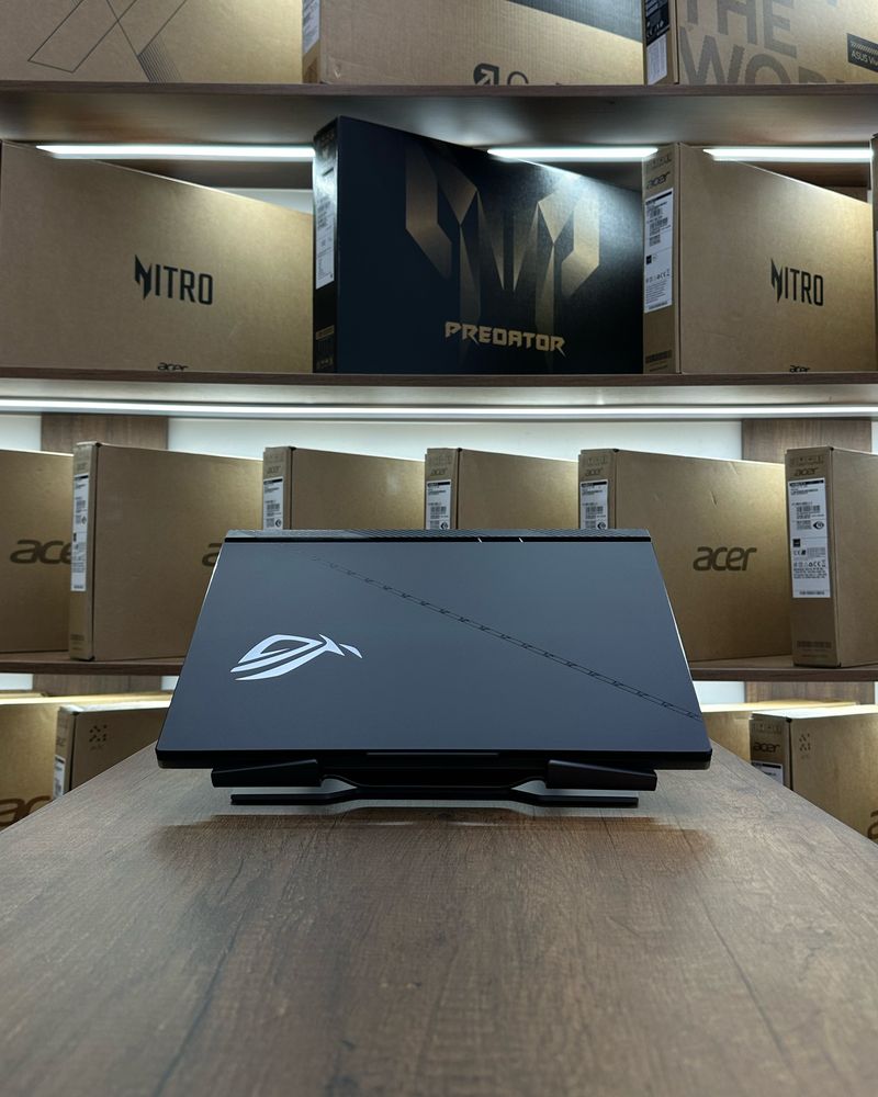 Игровой Ноутбук ASUS ROG Strix SCAR 16 / CORE I9 / RTX 4080 / 240HZ