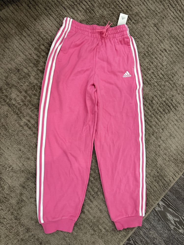 Спортивные брюки adidas