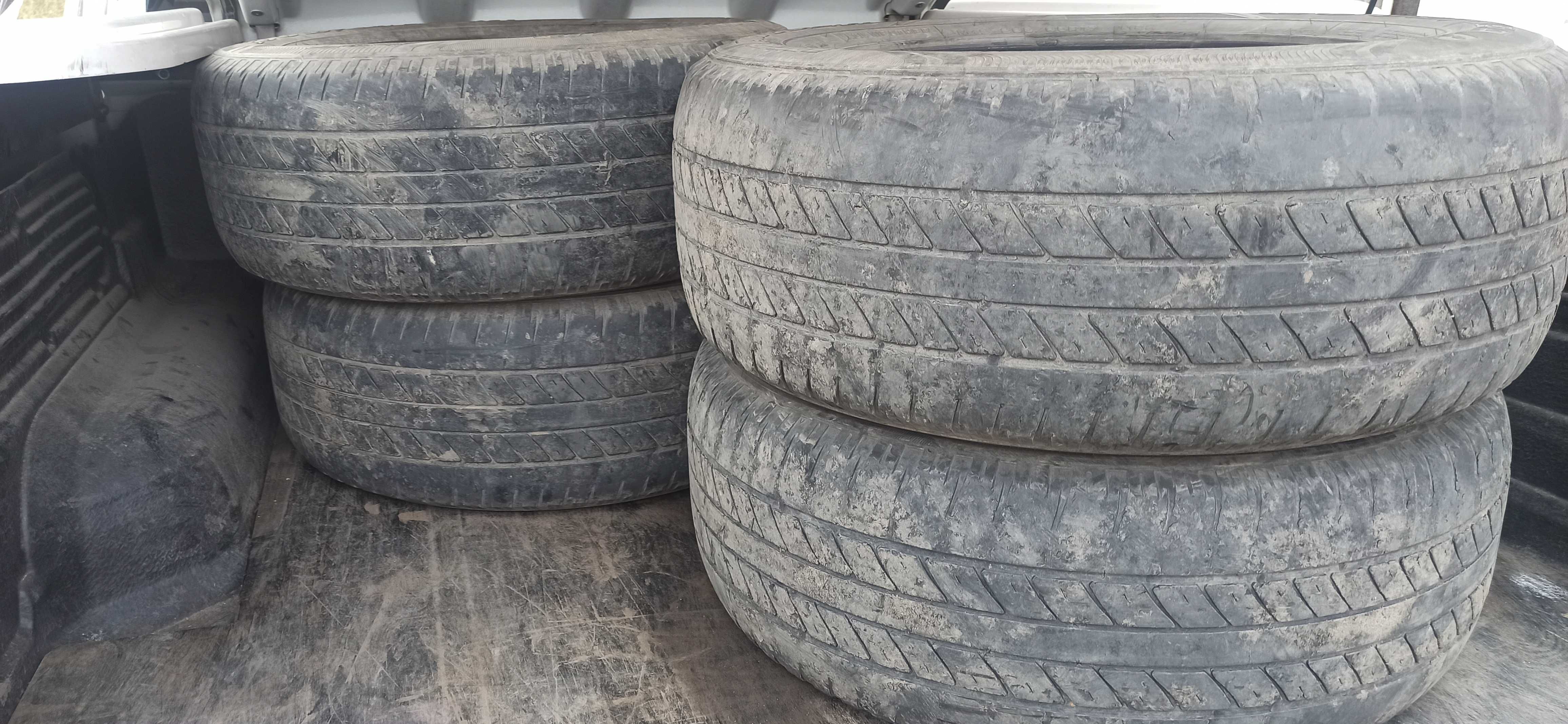 Googyear Wrangler 265/65R17