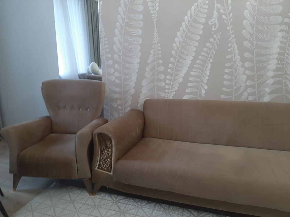 Продам диван и кресло