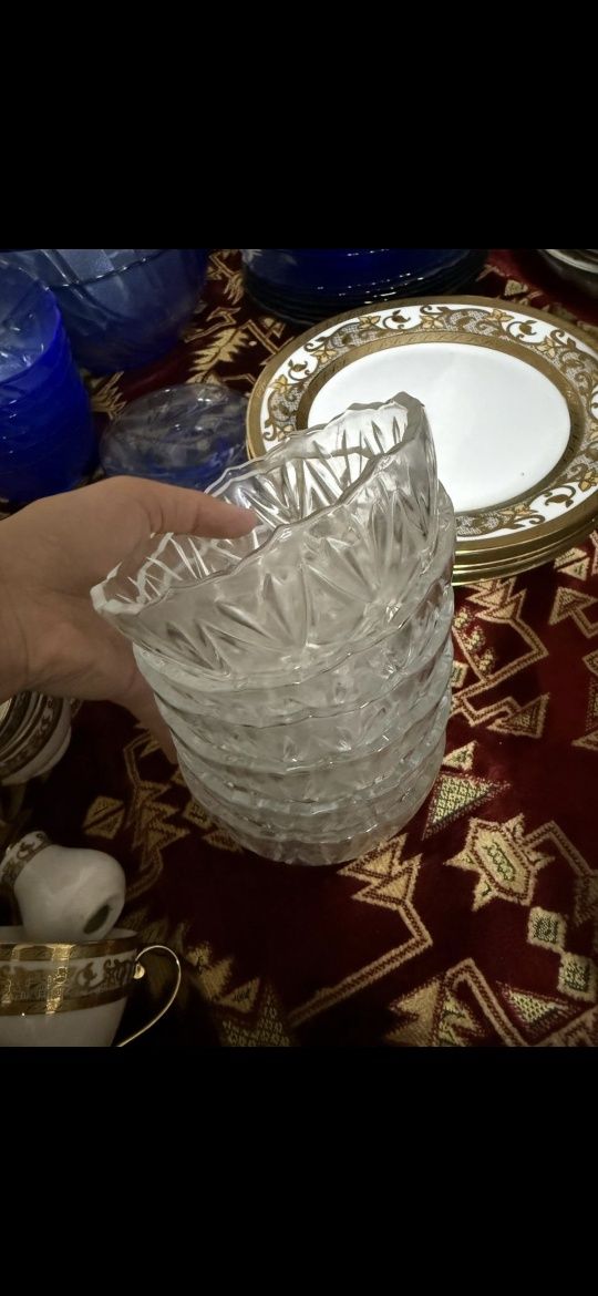 Посуда все по 150 тенге