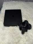 PS4 + два джойстика