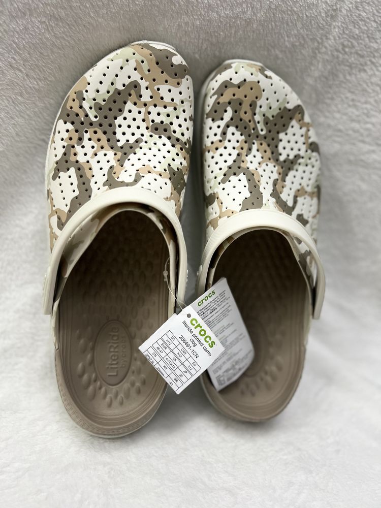 crocs original vietnam