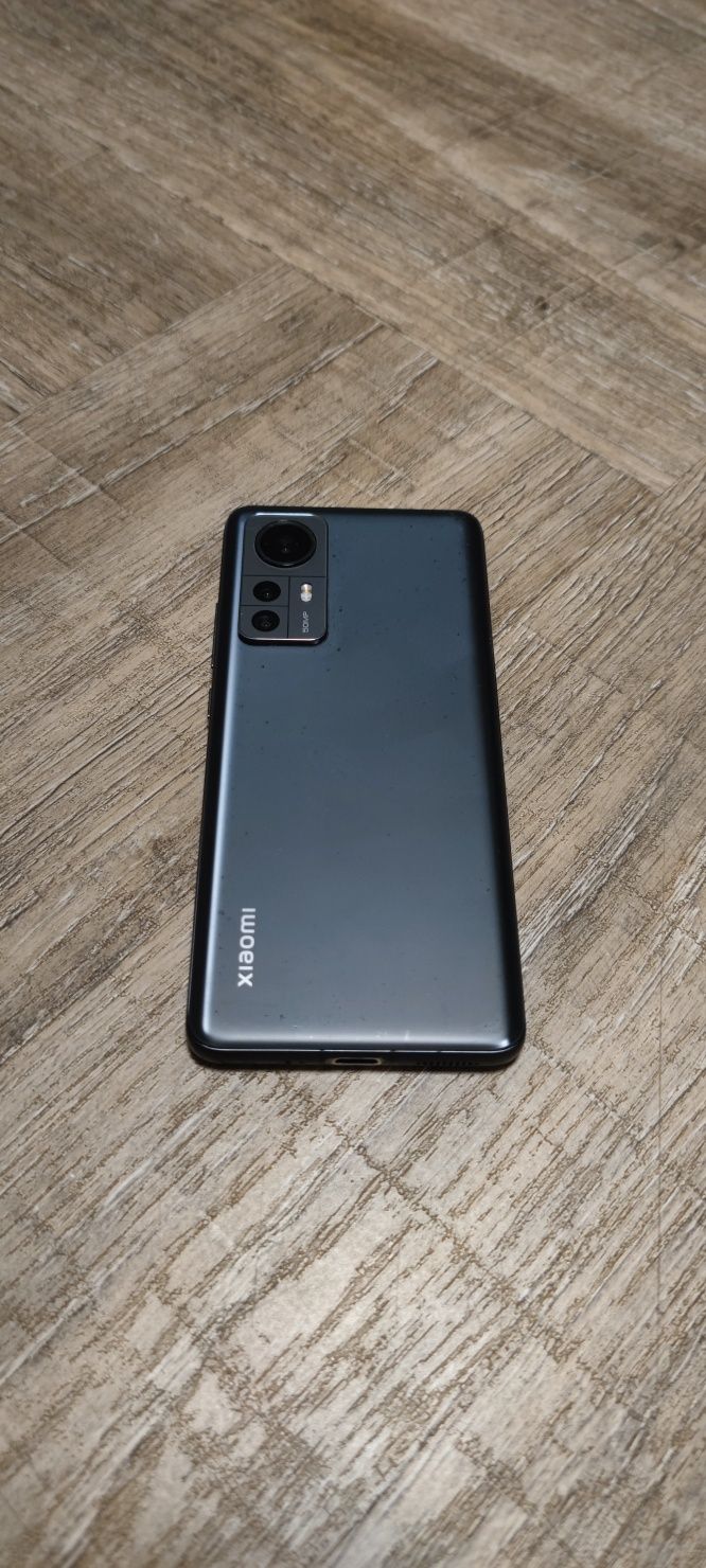 Продам Xiaomi 12x 12/256 gb