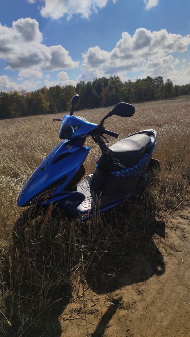 Мопед 125 кубов vento