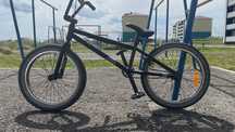Продам трюковой bmx