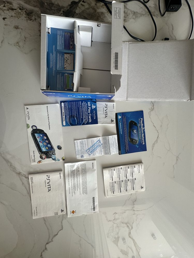 Продам PlayStation Vita Wi-Fi edition 2015 года