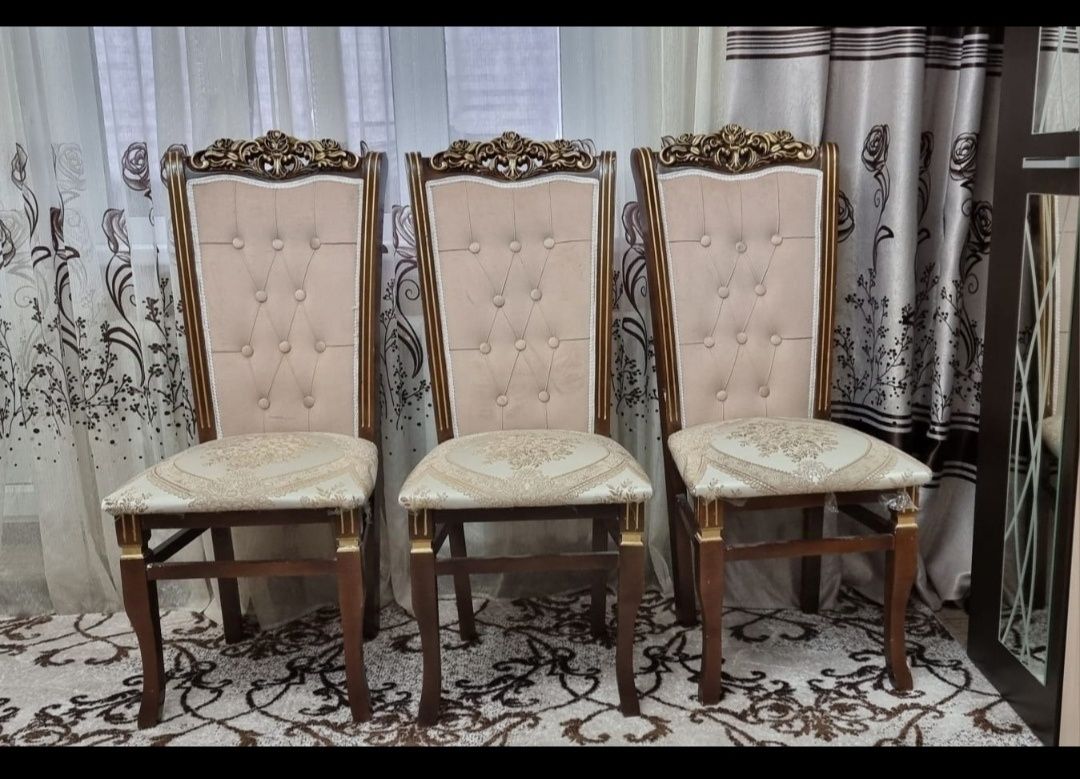 Диван+2кресла, почти новый, +6 стульев