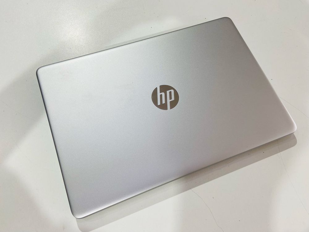 Рассрочка! HP Laptop 15s - Ryzen 5 5500U/8Gb/SSD 512Gb/Radeon Graphics