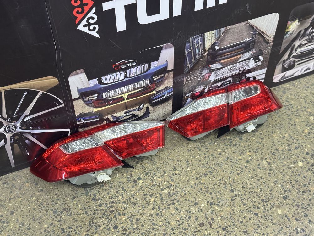 Фонари новые оригинальные KOITO Toyota Camry 50