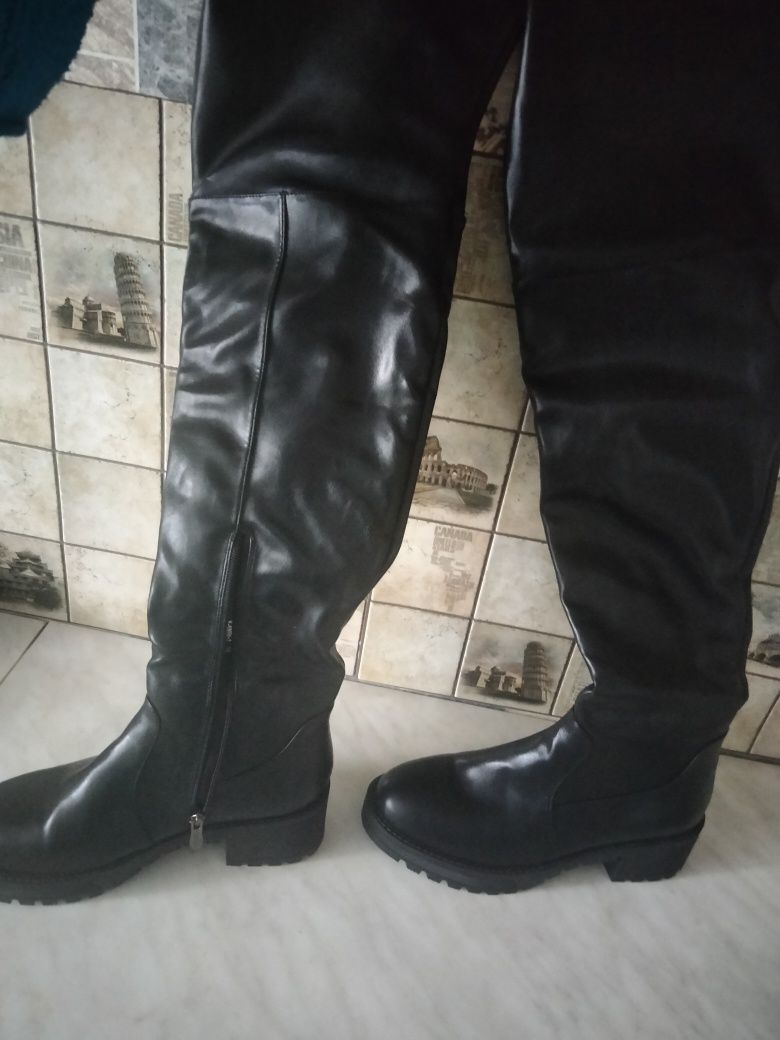 Продам сапоги женские