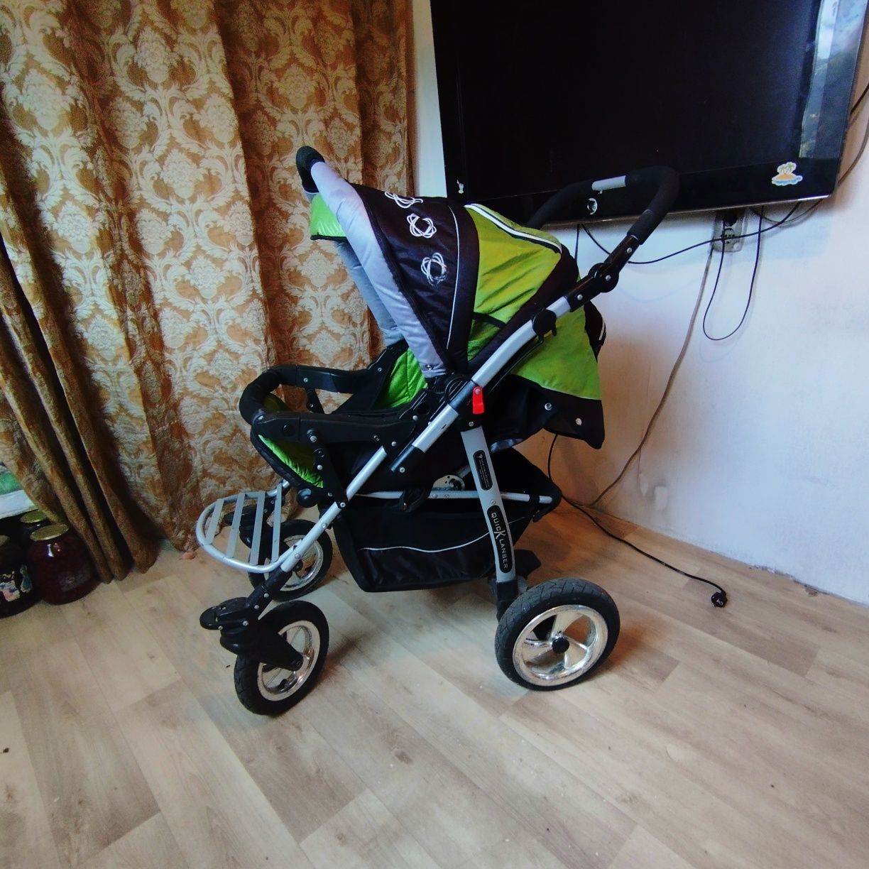 Продам коляску-трансформер Quick Lancer