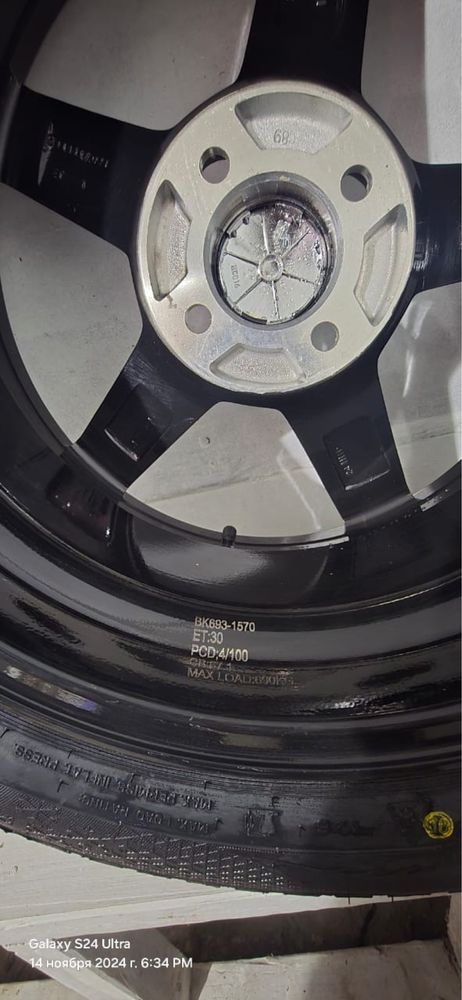 Продам vossen  диск R15 4 на 100 комплект новый