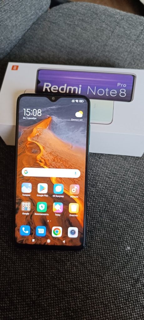Смартфон Xiaomi Redmi Note 8 Pro 6/64GB Forest Green
