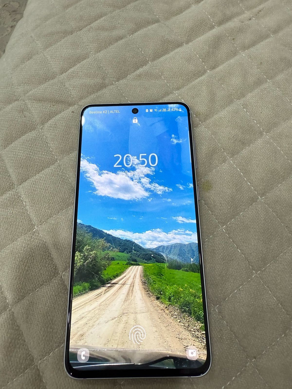 Продам самсунг Galaxy 21 FE